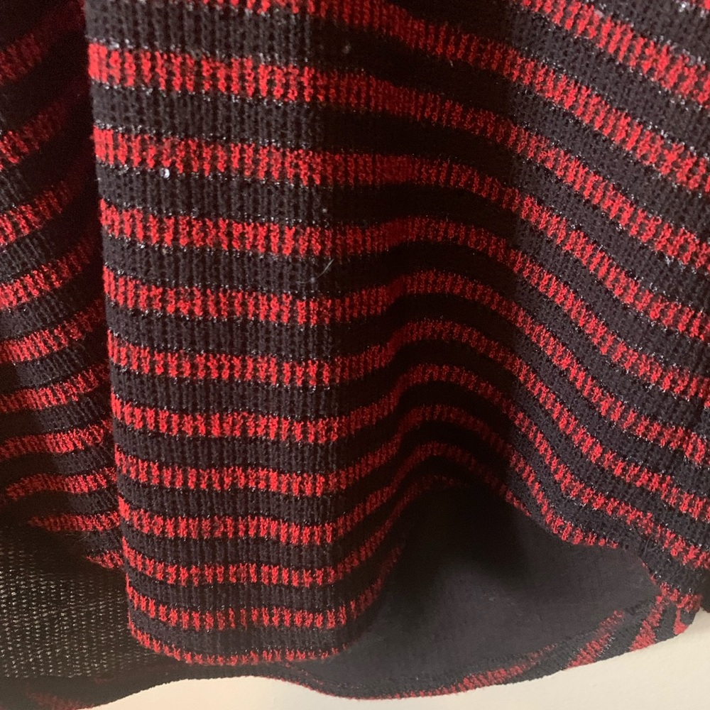 Ruby Rd. Red Sparkly Sweater Size L Like New - image 4